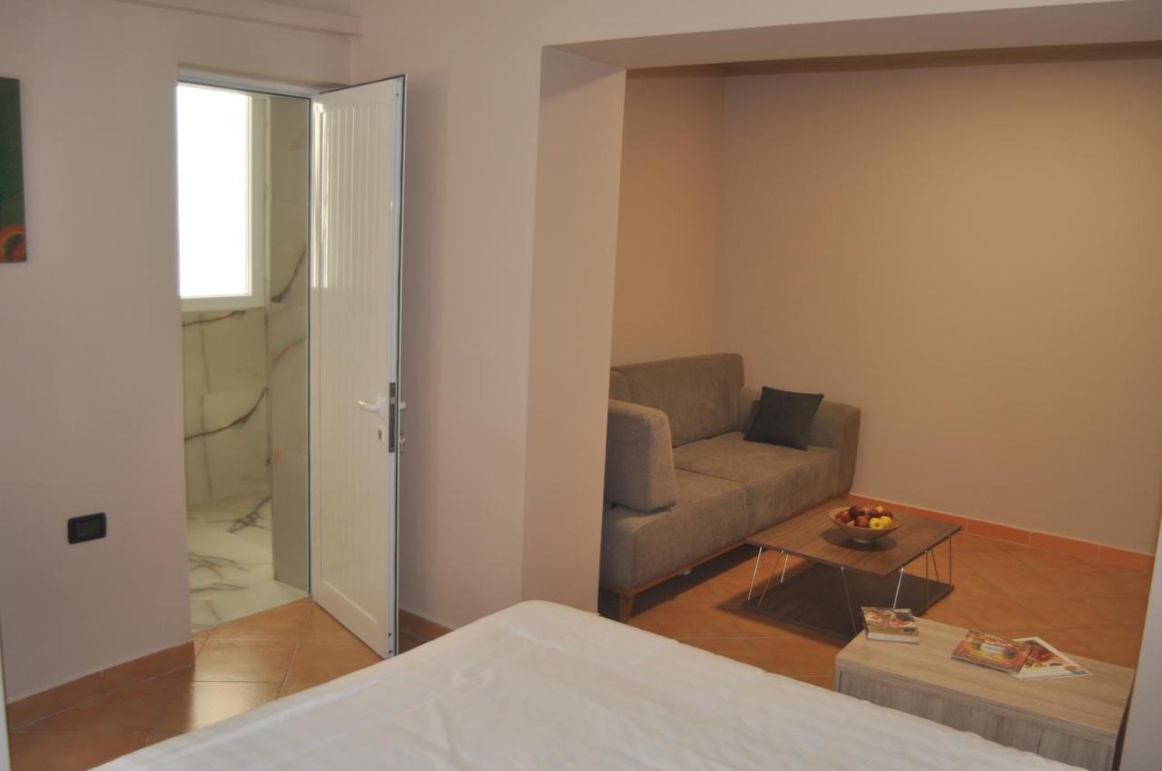 Bliri Myslym Shyri Apartment Tirana Exterior foto