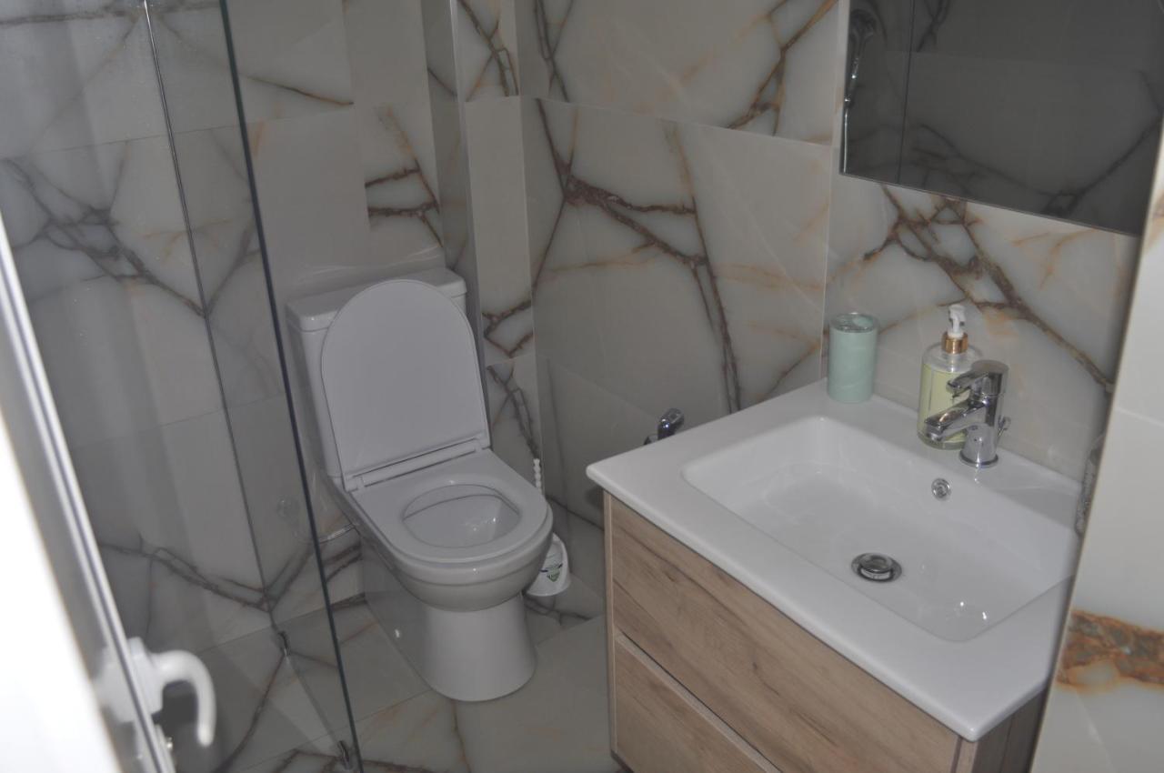 Bliri Myslym Shyri Apartment Tirana Exterior foto