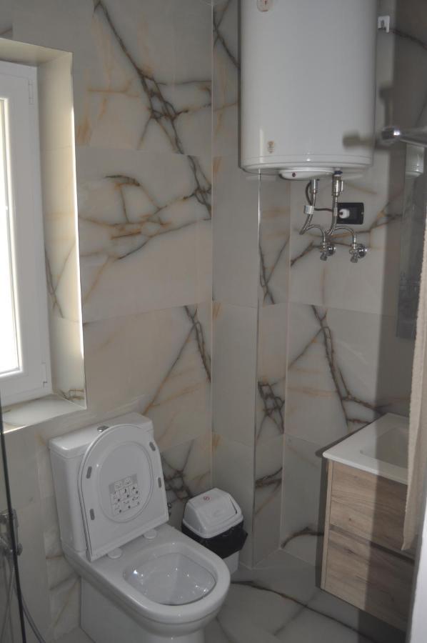 Bliri Myslym Shyri Apartment Tirana Exterior foto