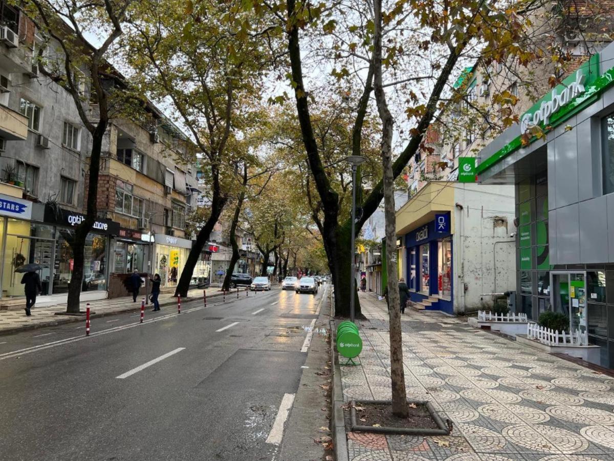 Bliri Myslym Shyri Apartment Tirana Exterior foto